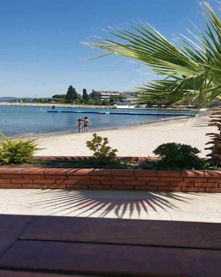 Paradise Island Hotel Darica  Екстер'єр фото