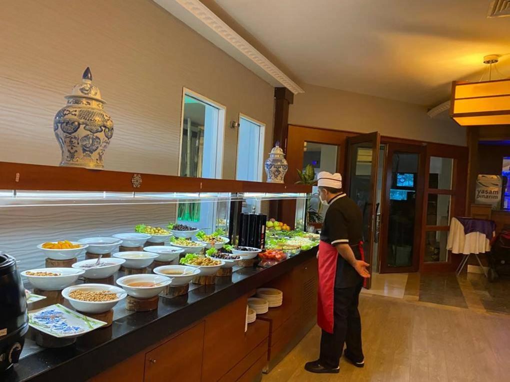 Paradise Island Hotel Darica  Екстер'єр фото