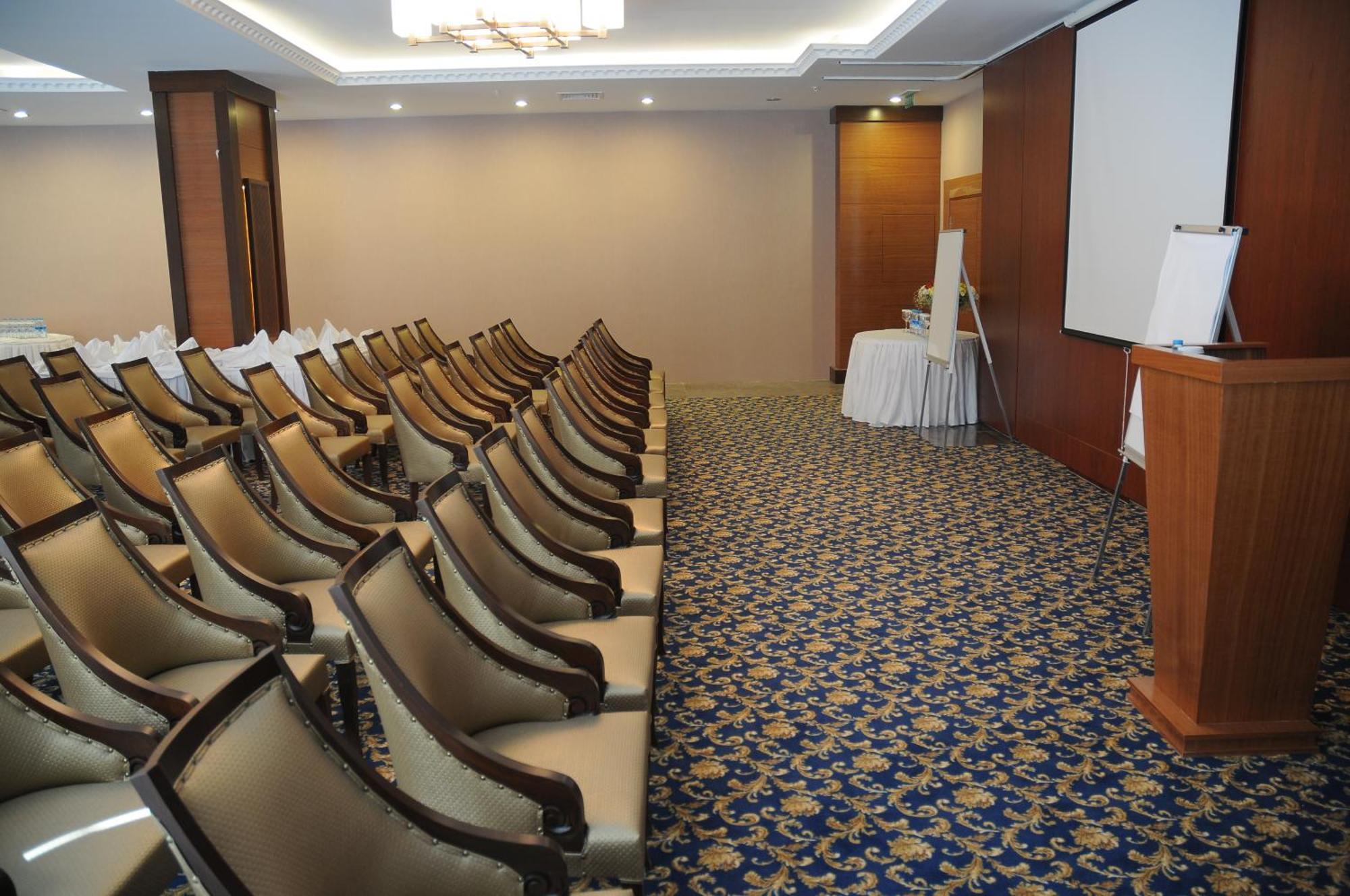 Paradise Island Hotel Darica  Екстер'єр фото